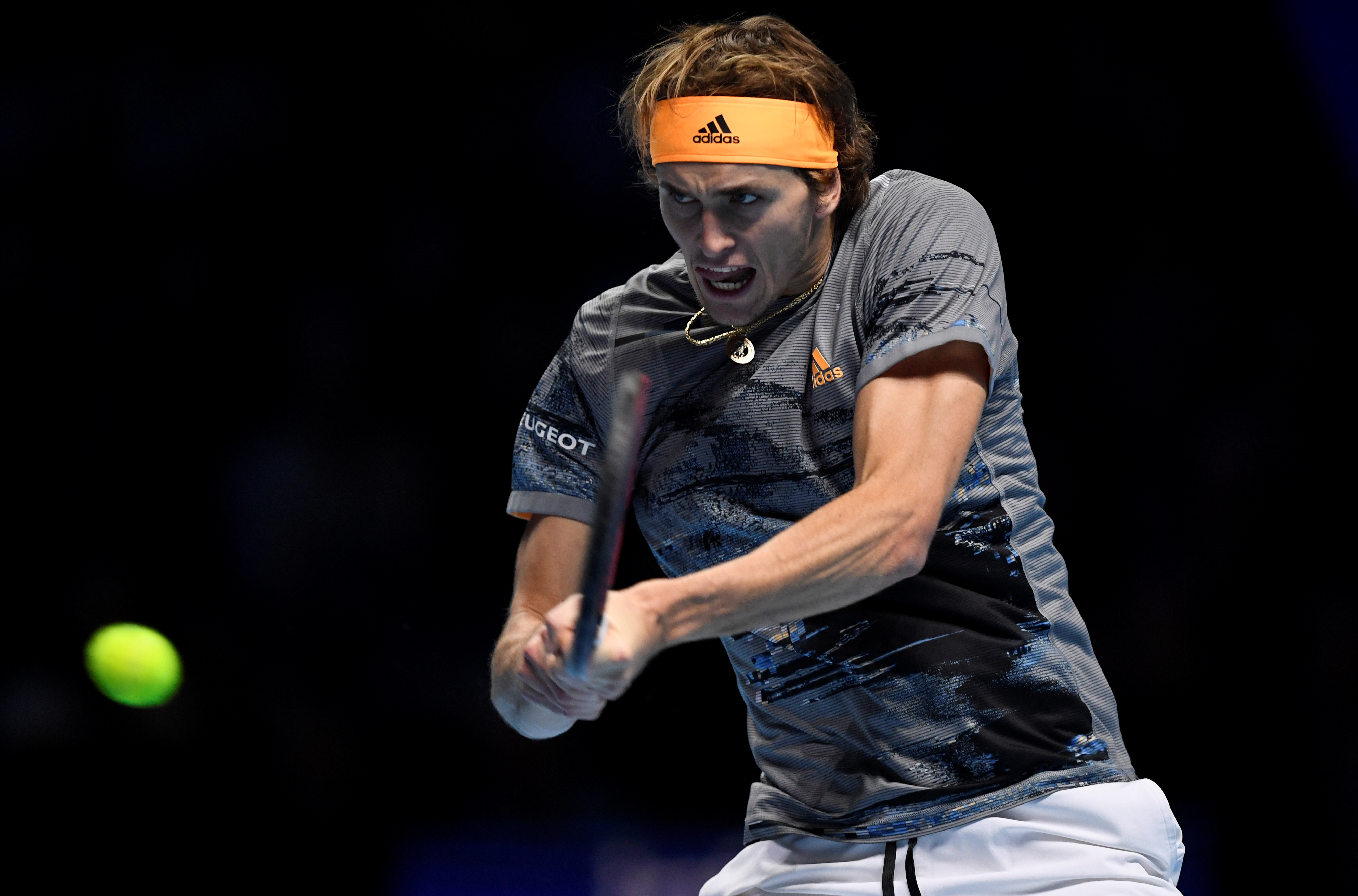 美网险胜ATP总决赛，蒂姆点燃赛场