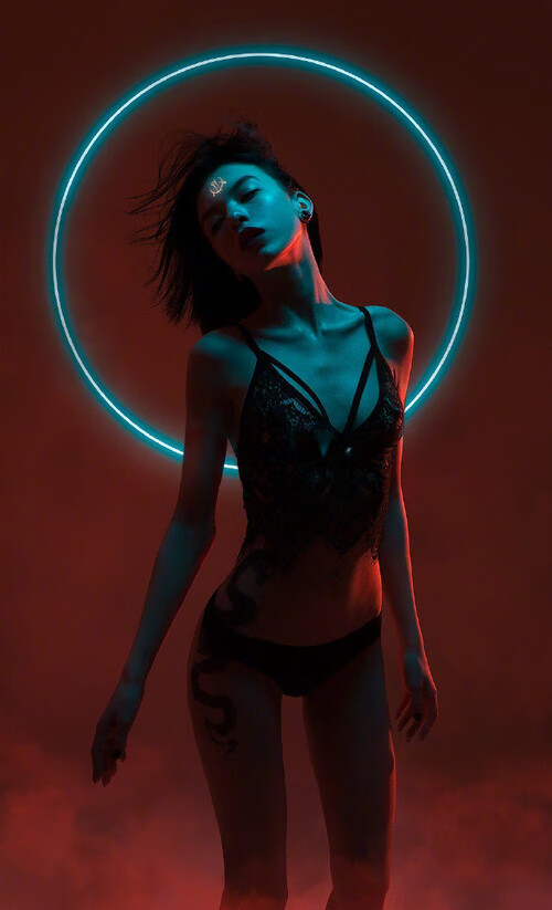 浓眉攻防统治，鹈鹕主场力克雷霆