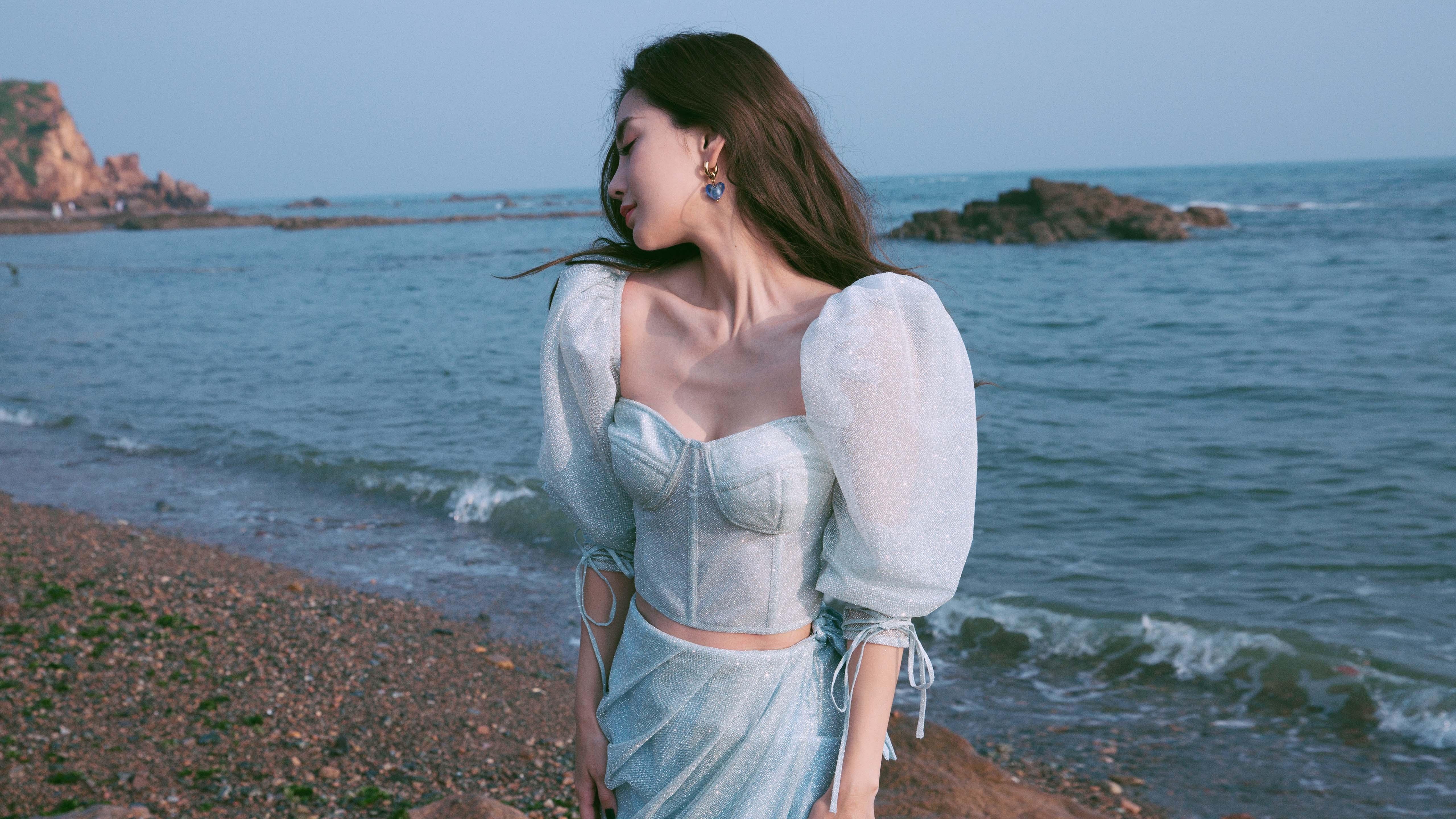 太阳灼伤尼克斯,爱德华兹新王当立